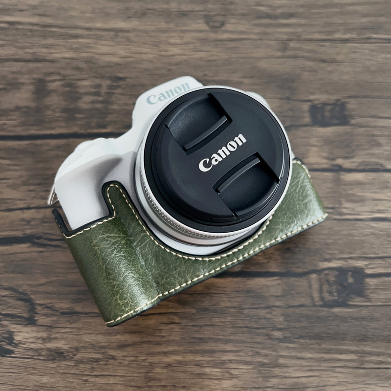 PU lederen tas cameratas half  - Canon Camera Eos R50 recensie en prijs